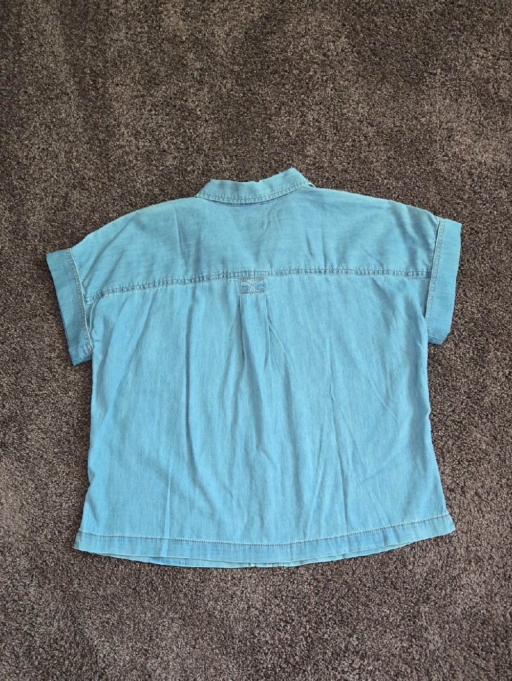 NEW Talbots Light Blue Denim Chambray Button Front Shirt M - Picture 4 of 6